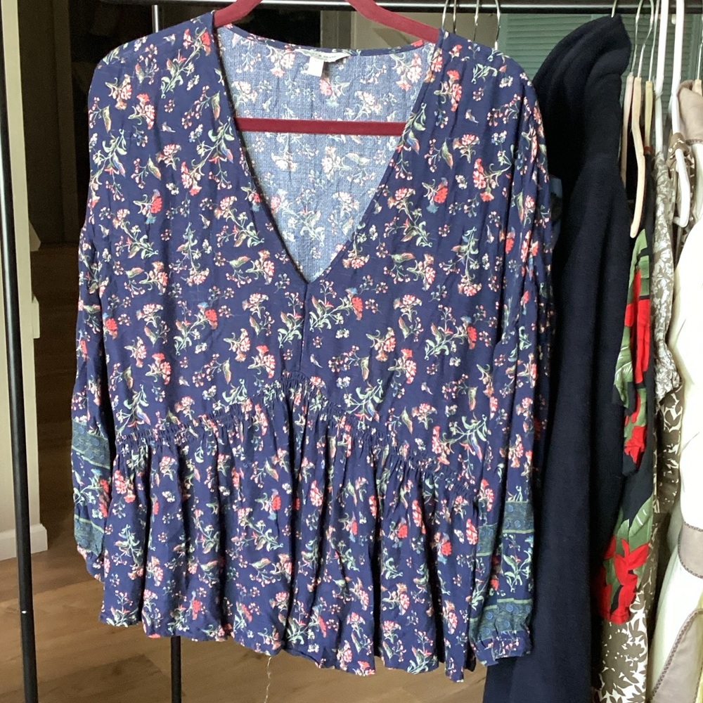 Lucky Brand Navy Floral V-Neck Peplum Top